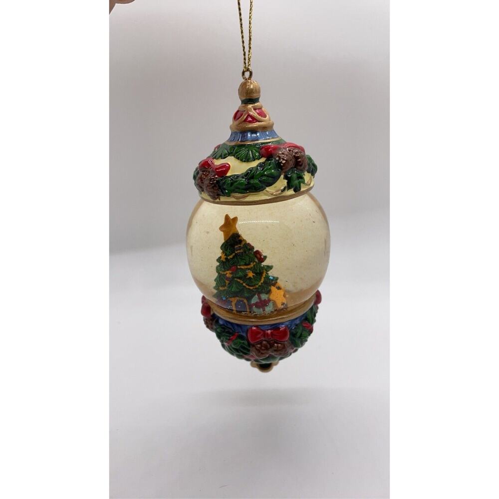 Kirkland Signature Waterglobe Christmas Tree Ornament Snow Globe